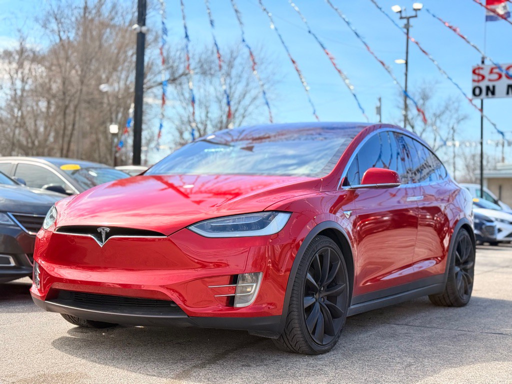 2017 Tesla Model X Image 12
