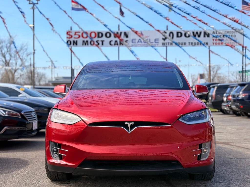 2017 Tesla Model X Image 13