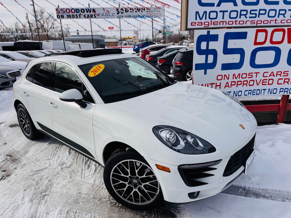 2018 Porsche Macan Image 8