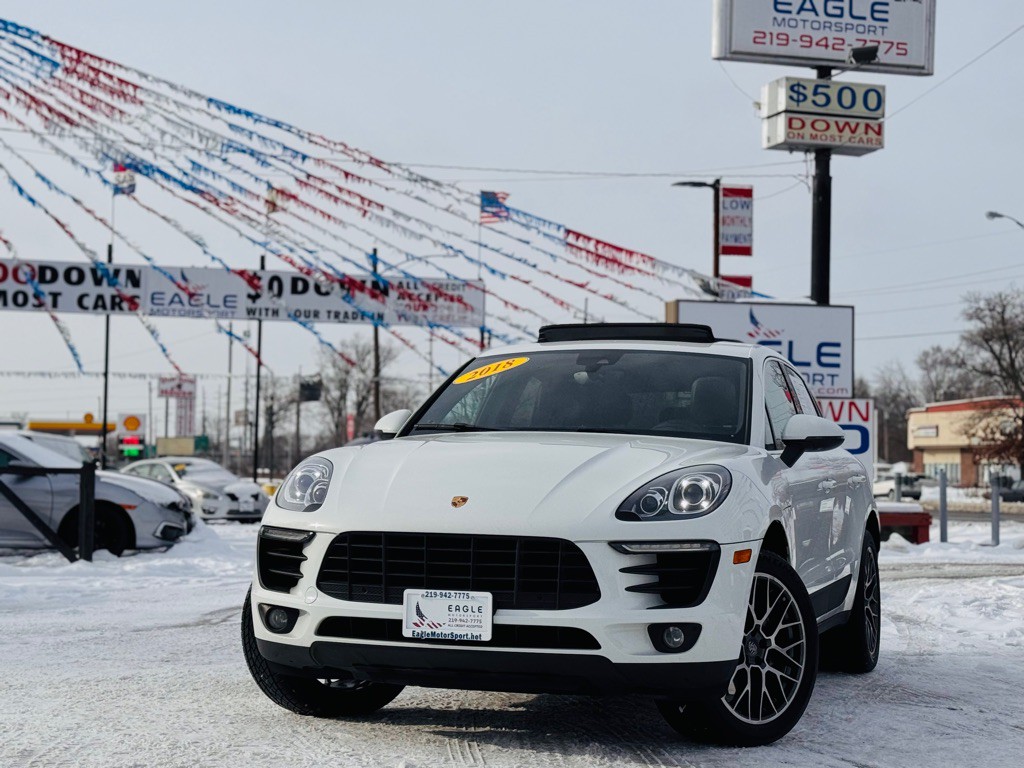 2018 Porsche Macan Image 24