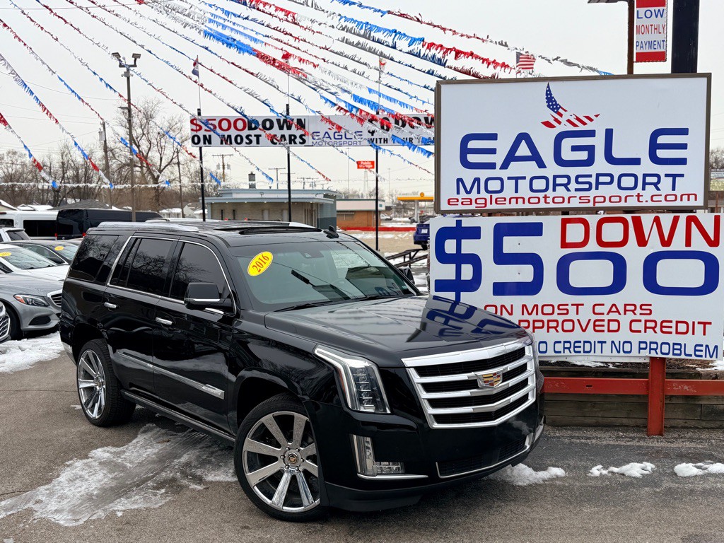 2016 Cadillac Escalade Image 2