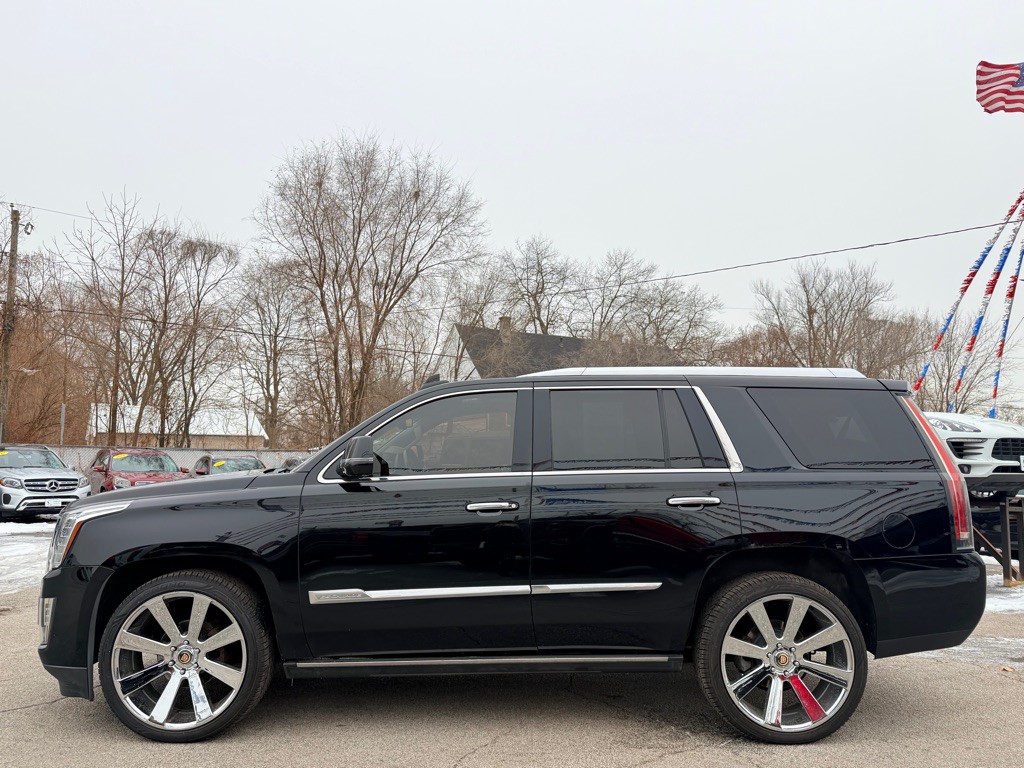 2016 Cadillac Escalade Image 13