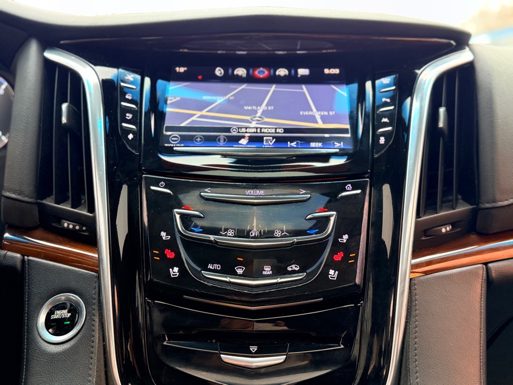 2016 Cadillac Escalade Image 54