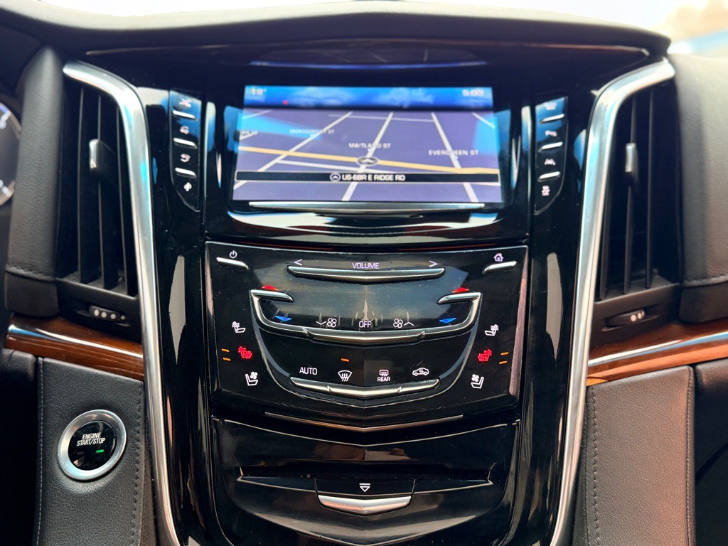 2016 Cadillac Escalade Image 55