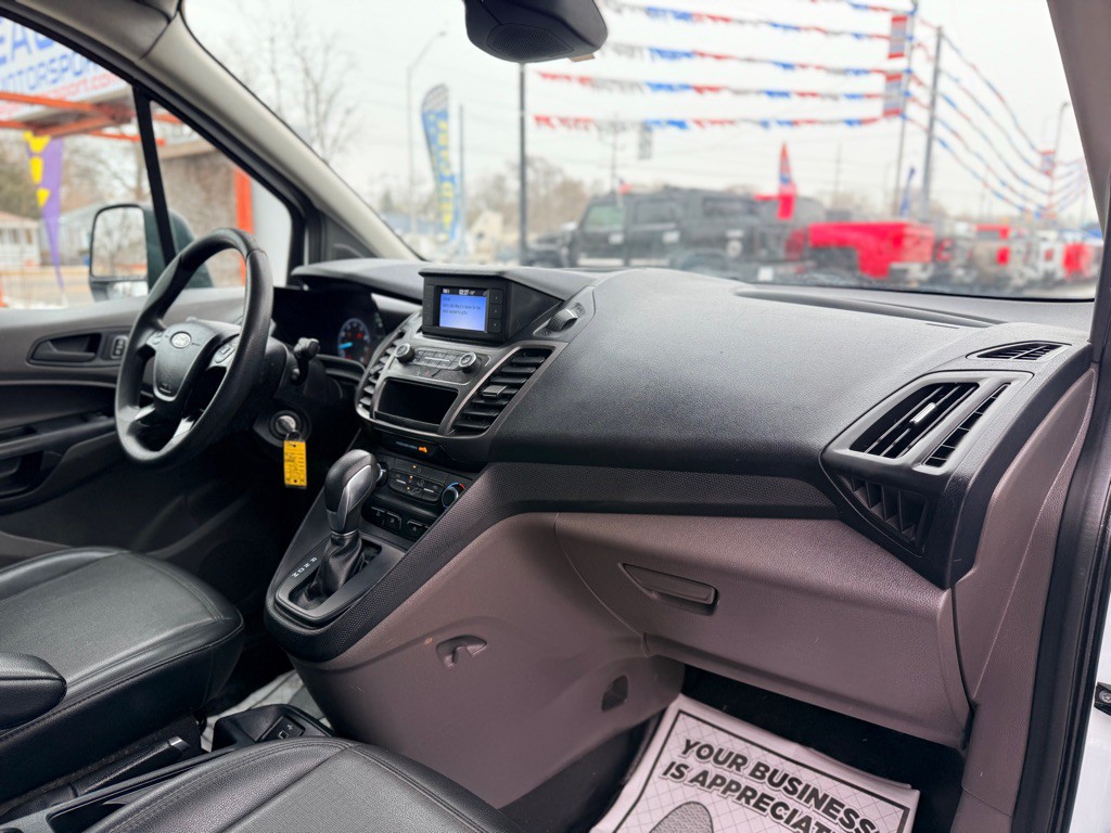 2019 Ford Transit Connect Image 17