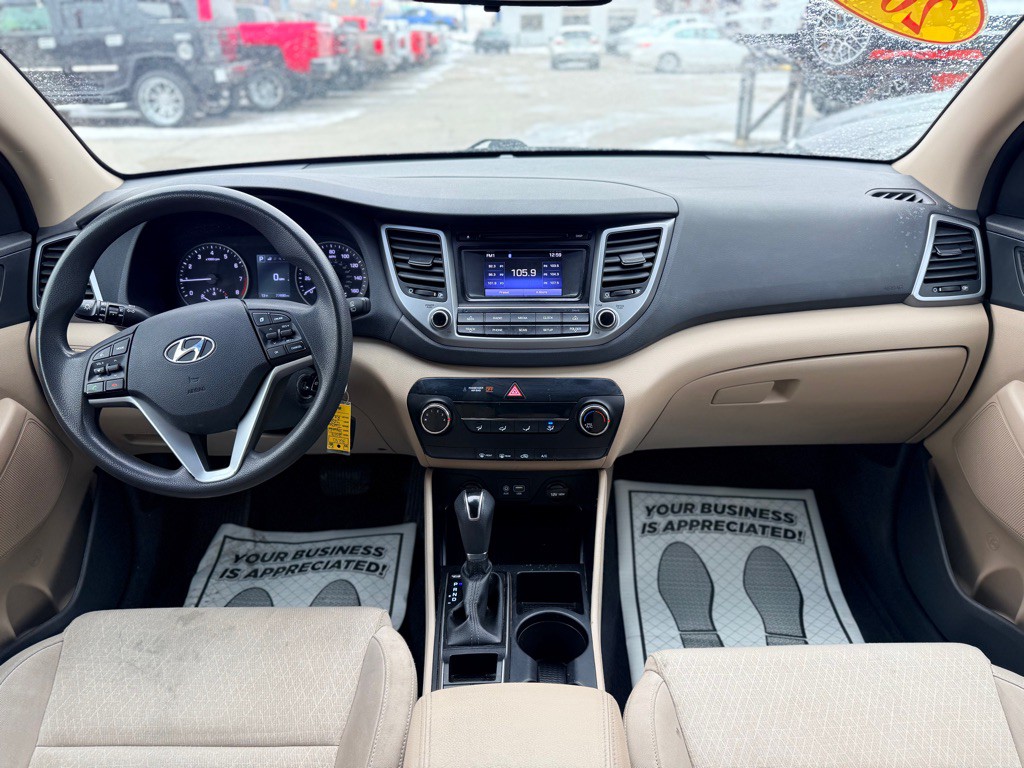 2017 Hyundai Tucson Image 22
