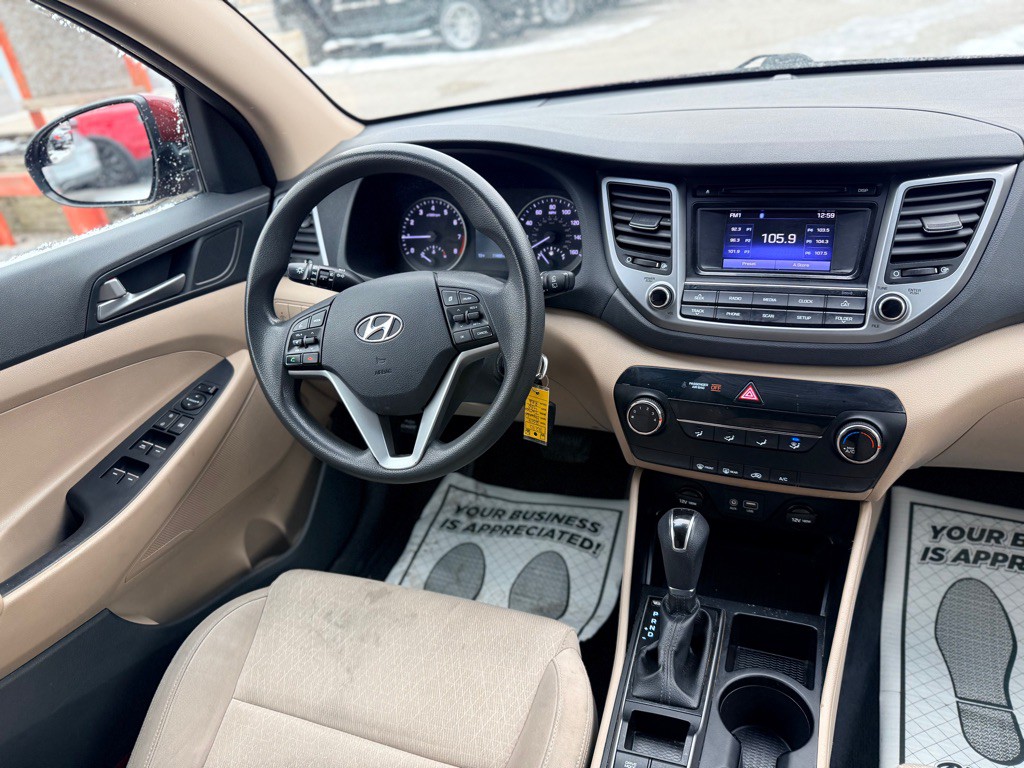 2017 Hyundai Tucson Image 25