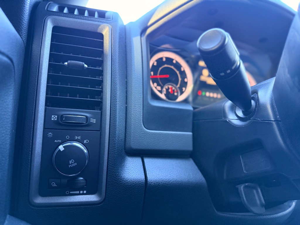 2018 RAM 1500 Image 28