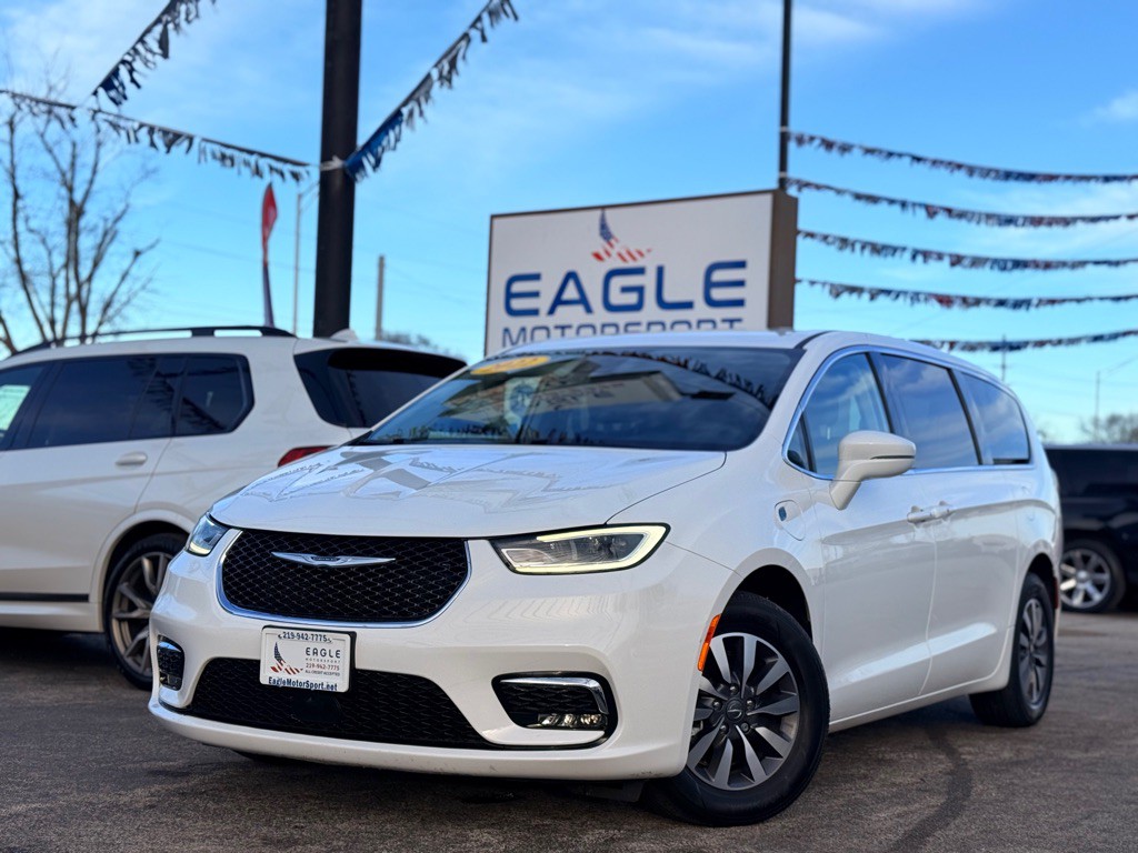 2022 Chrysler Pacifica Image 16