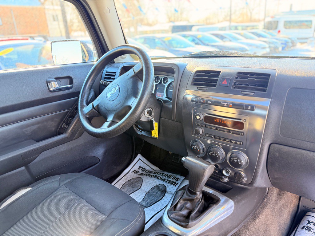 2007 HUMMER H3 Image 18