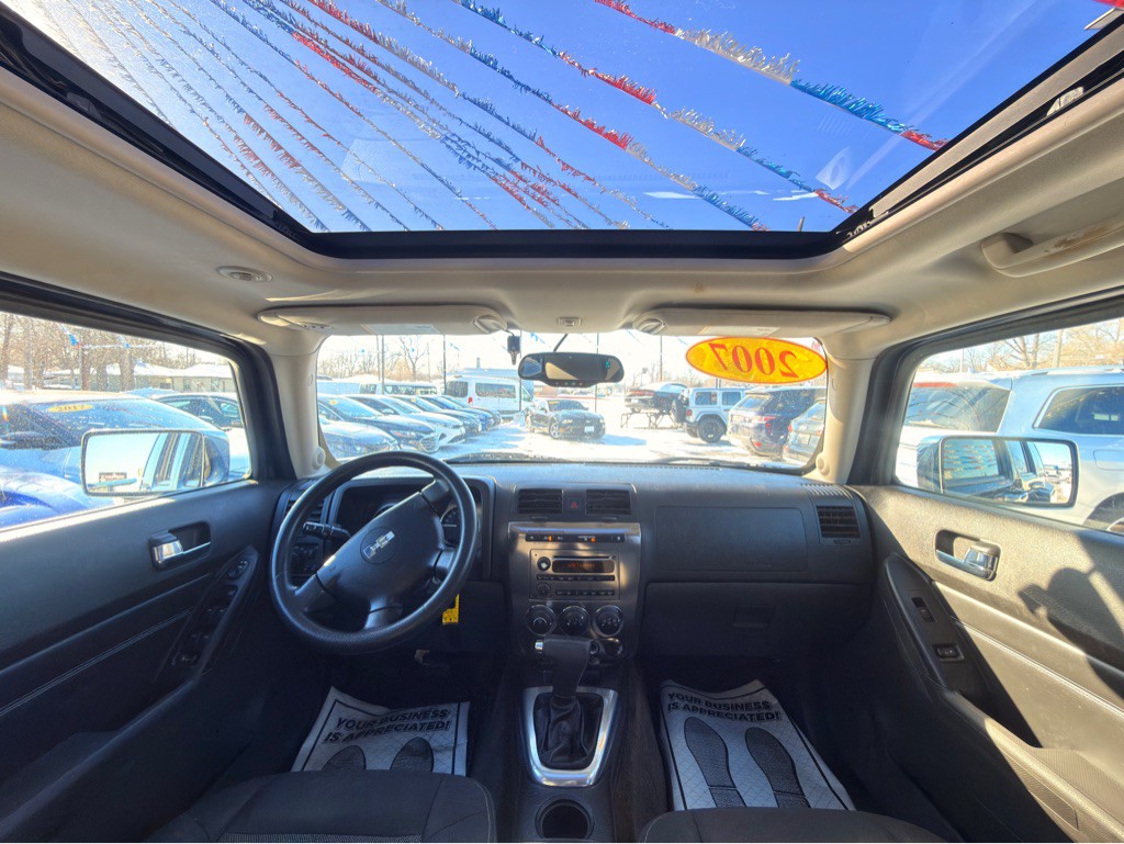 2007 HUMMER H3 Image 21