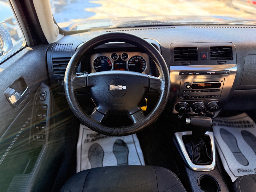 2007 HUMMER H3 Image 23