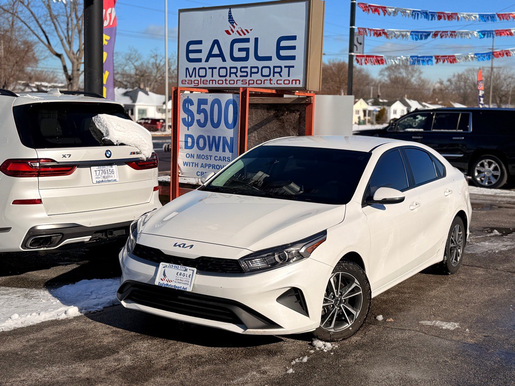 2023 Kia Forte Image 11