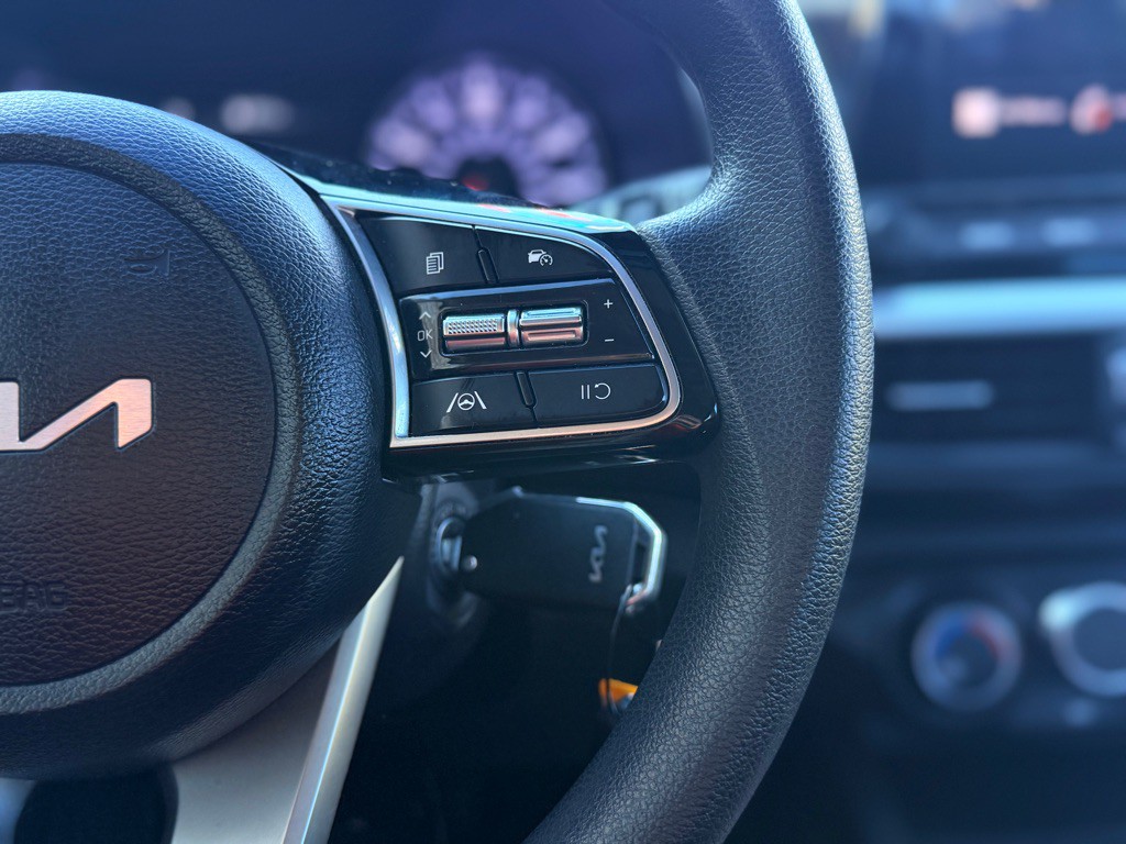 2023 Kia Forte Image 29