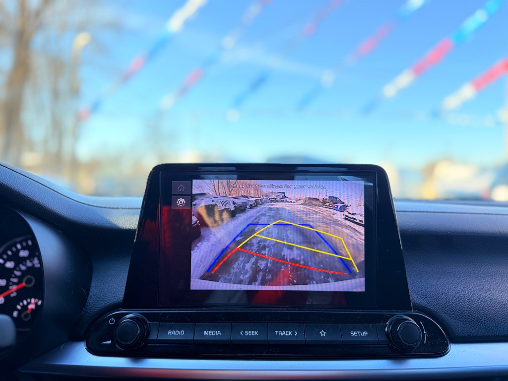 2023 Kia Forte Image 31