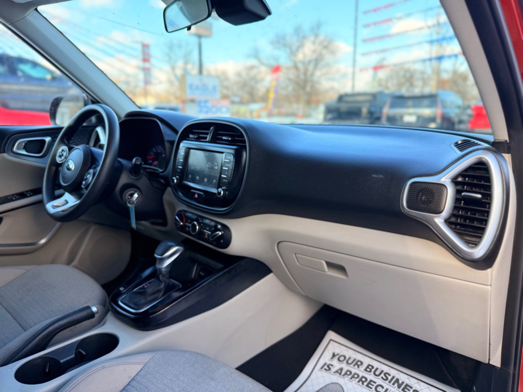2020 Kia Soul Image 19