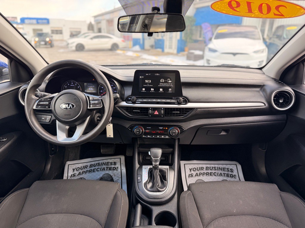 2019 Kia Forte Image 21