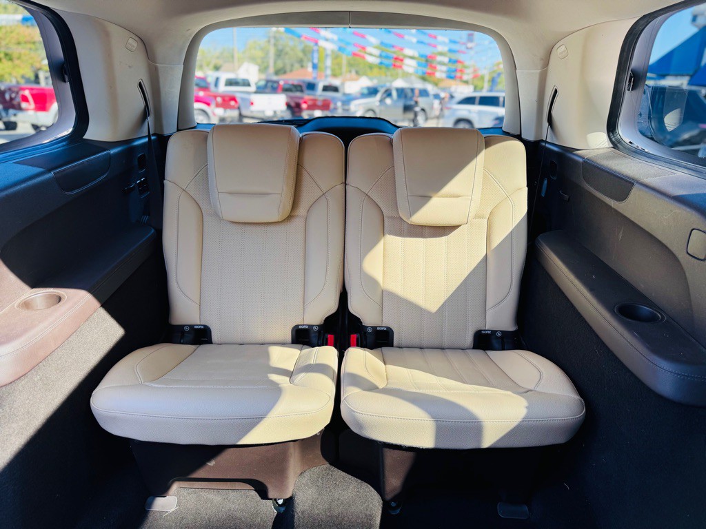 2017 Mercedes-Benz GLS-Class Image 38