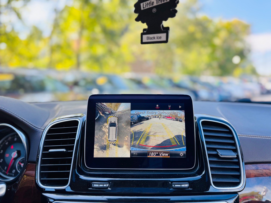 2017 Mercedes-Benz GLS-Class Image 51