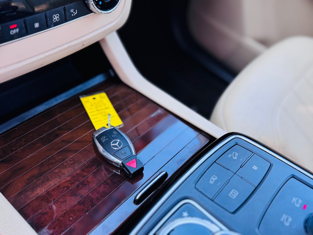 2017 Mercedes-Benz GLS-Class Image 63