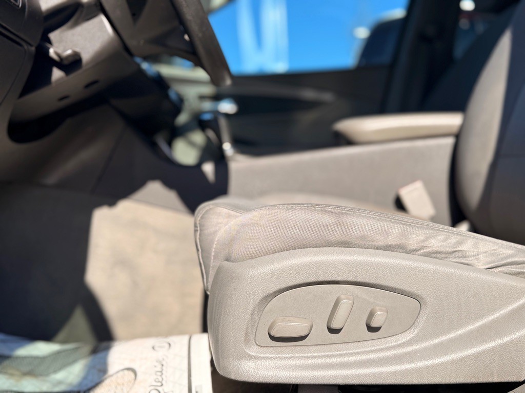 2014 Chevrolet Impala Image 16