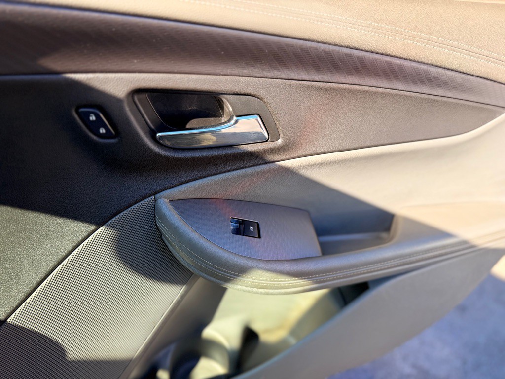 2014 Chevrolet Impala Image 18