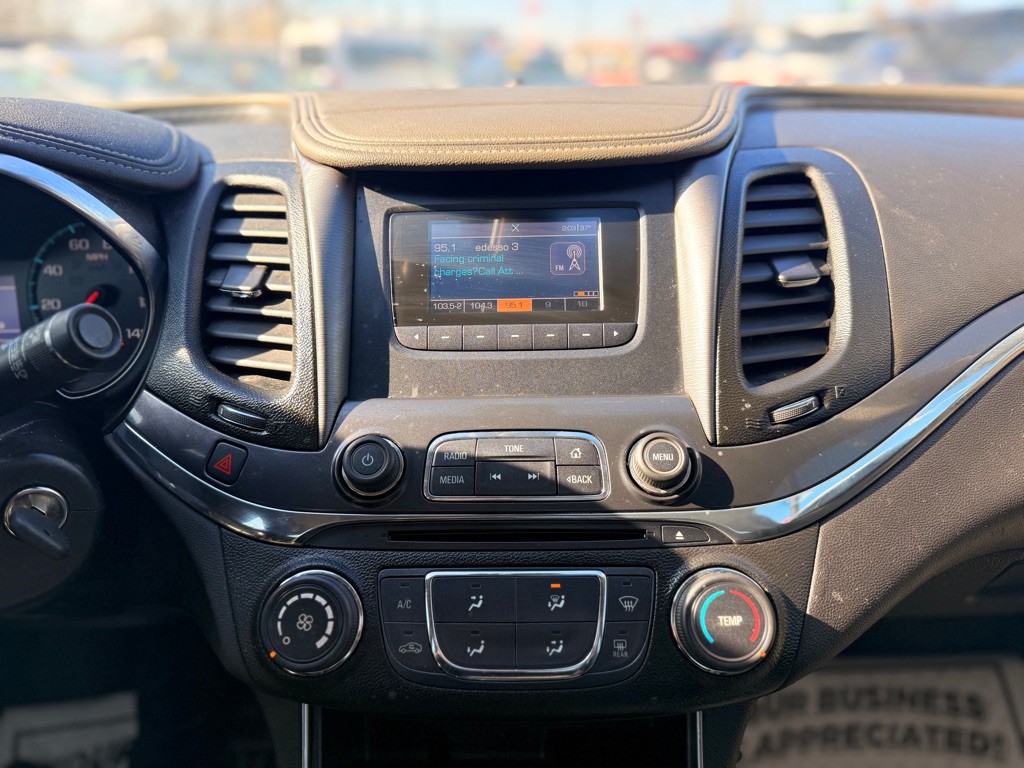 2014 Chevrolet Impala Image 30