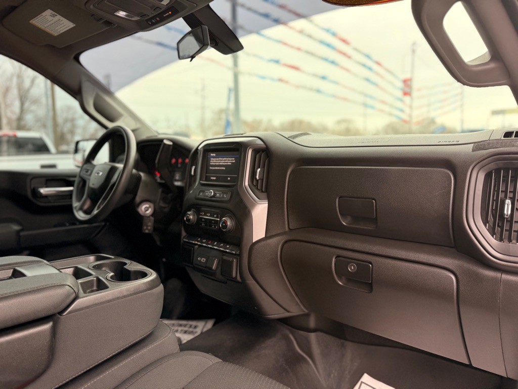 2021 Chevrolet Silverado 1500 Image 21