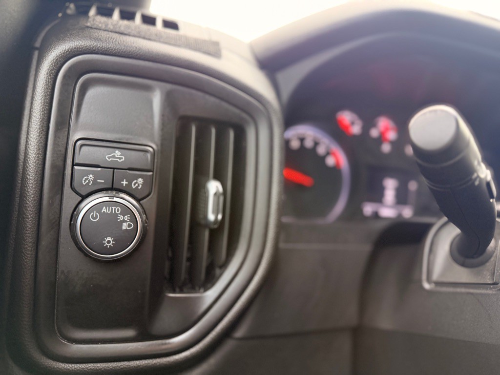 2021 Chevrolet Silverado 1500 Image 28