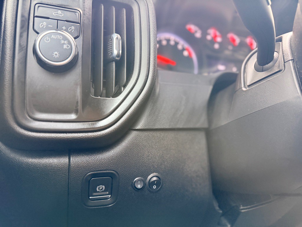 2021 Chevrolet Silverado 1500 Image 29