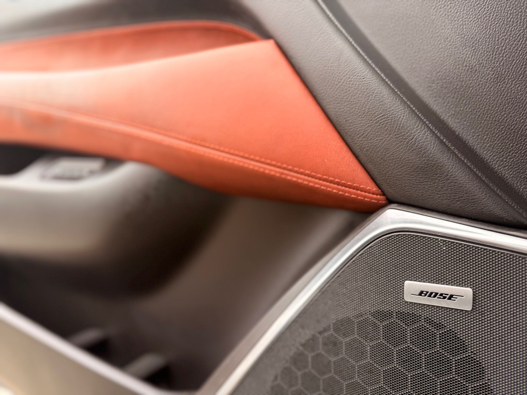 2017 Cadillac Escalade Image 22