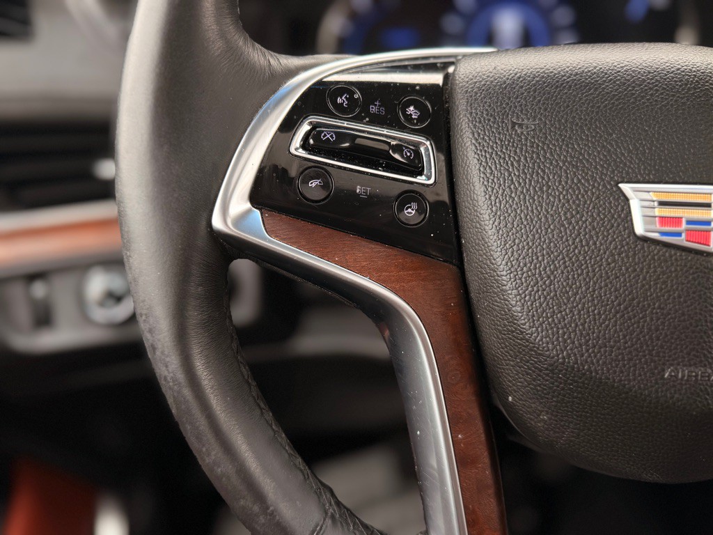 2017 Cadillac Escalade Image 44