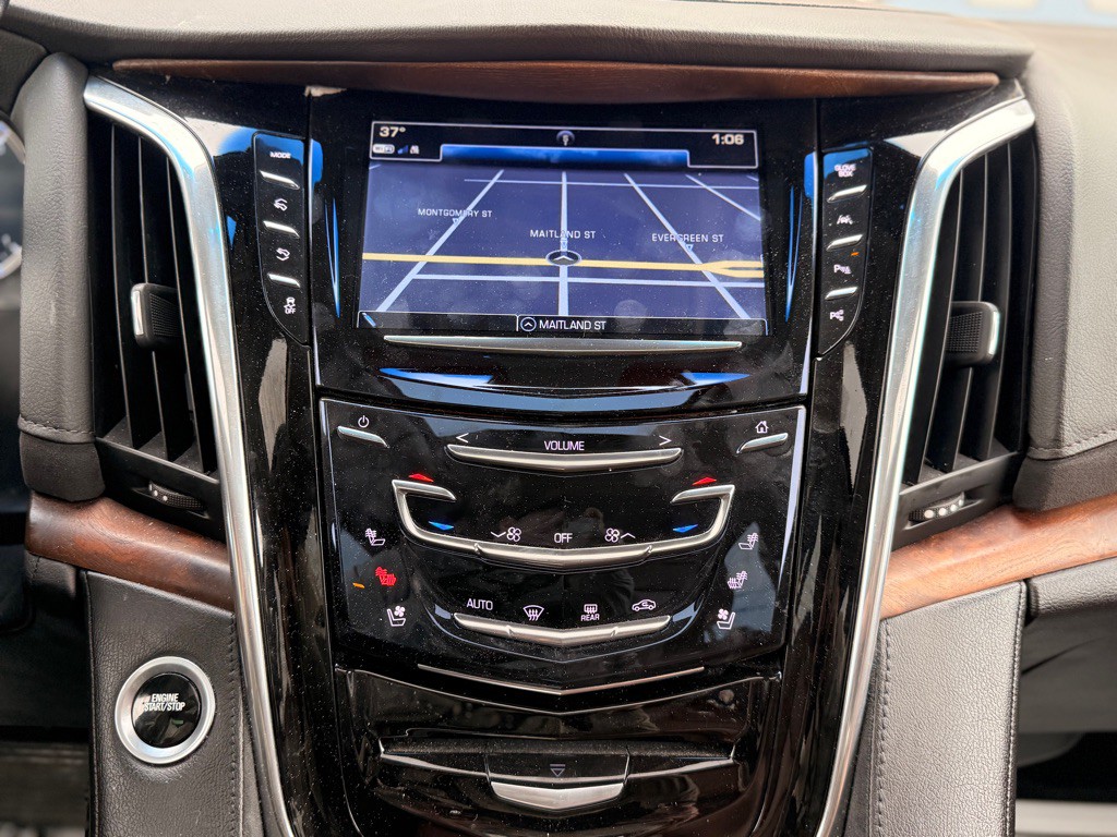 2017 Cadillac Escalade Image 53