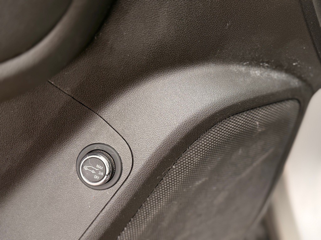 2017 GMC Acadia Image 18