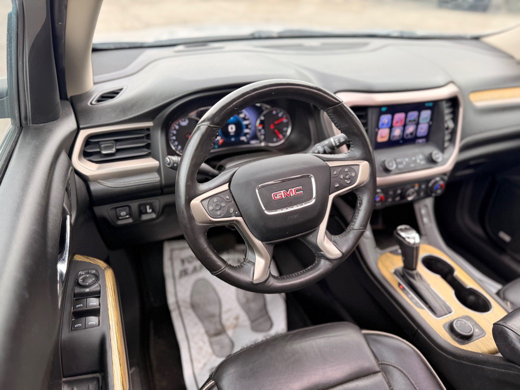 2017 GMC Acadia Image 34