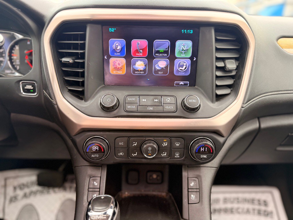 2017 GMC Acadia Image 43