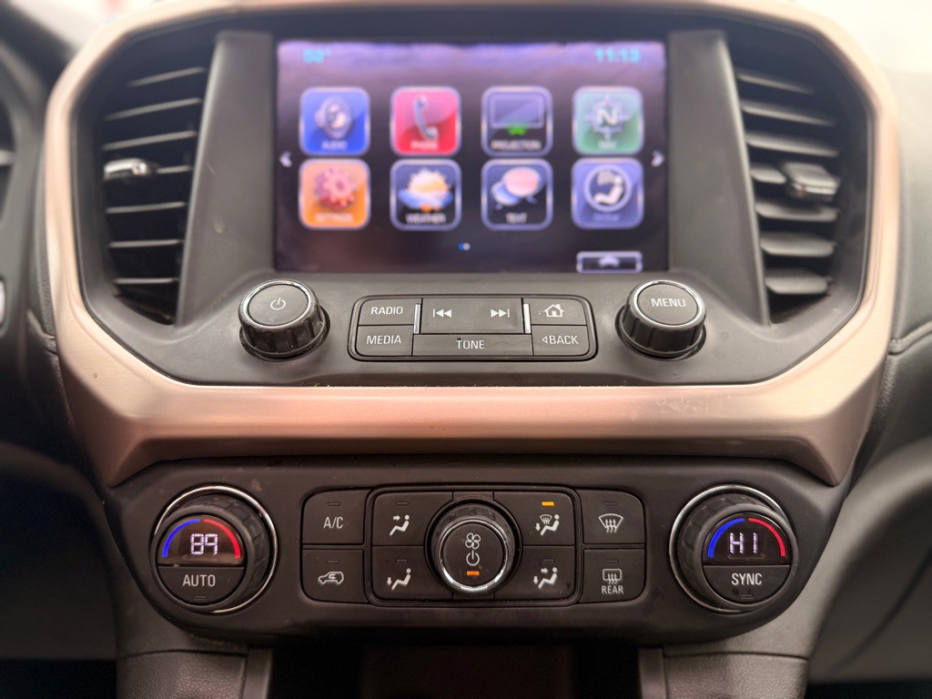 2017 GMC Acadia Image 44