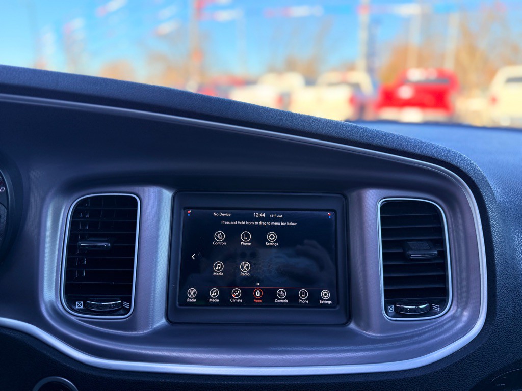 2022 Dodge Charger Image 41