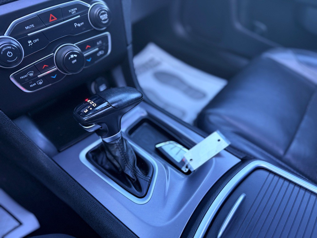 2022 Dodge Charger Image 43