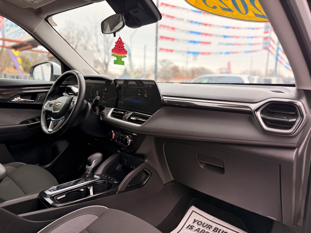 2025 Chevrolet Trailblazer Image 17