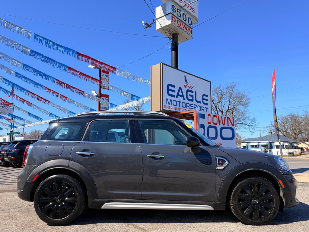 2018 MINI Cooper Image 6