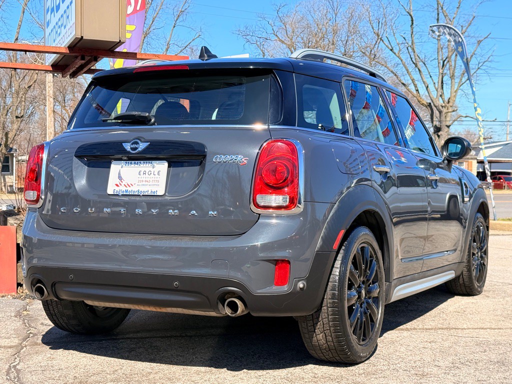 2018 MINI Cooper Image 7