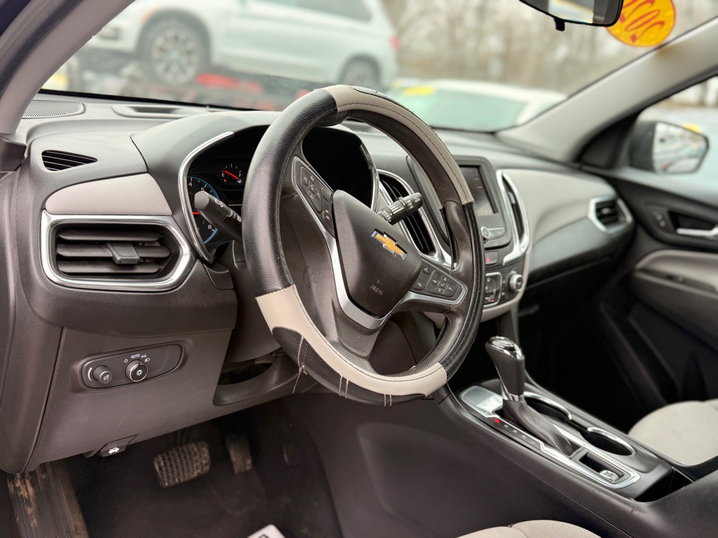 2020 Chevrolet Equinox Image 15
