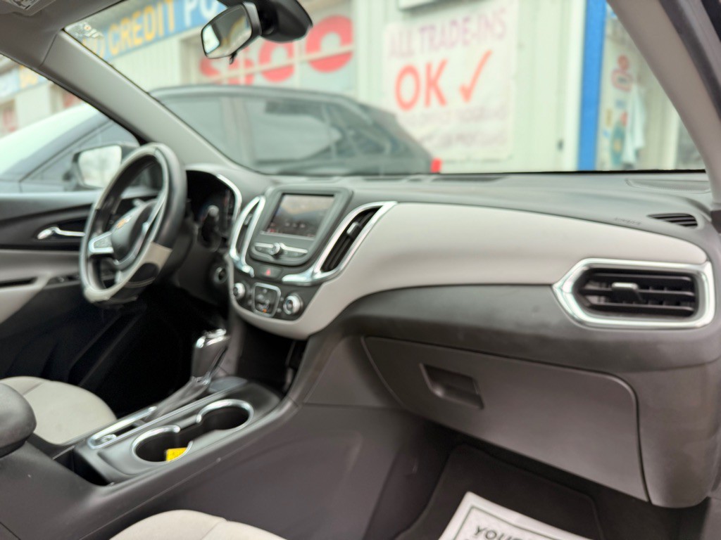 2020 Chevrolet Equinox Image 18