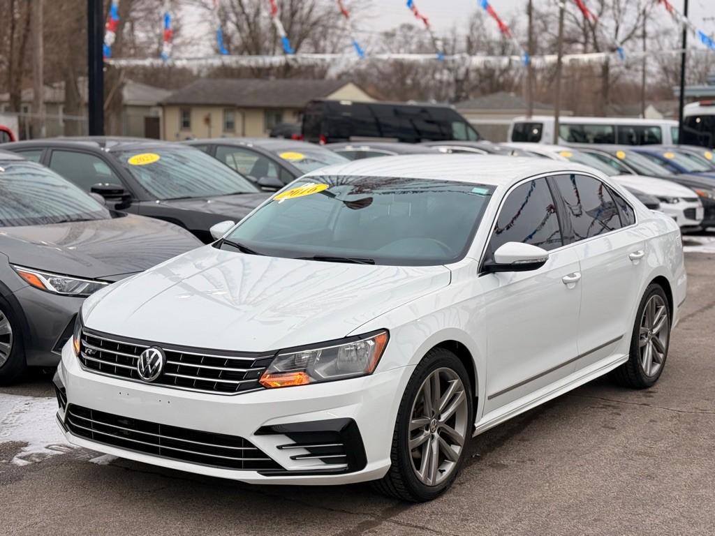2016 Volkswagen Passat Image 13
