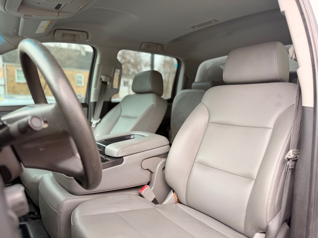 2018 Chevrolet Silverado 1500 Image 18