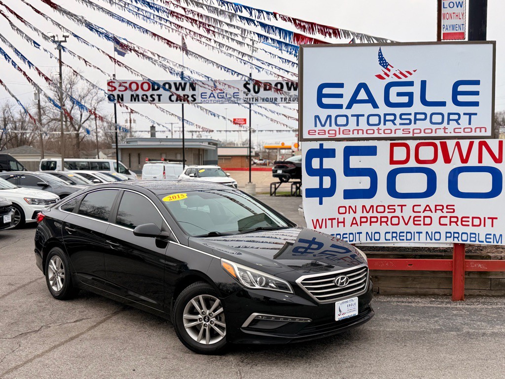 2015 Hyundai Sonata Image 2