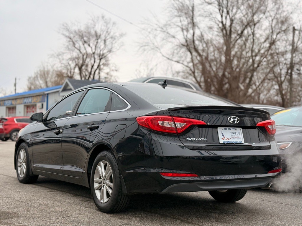 2015 Hyundai Sonata Image 9