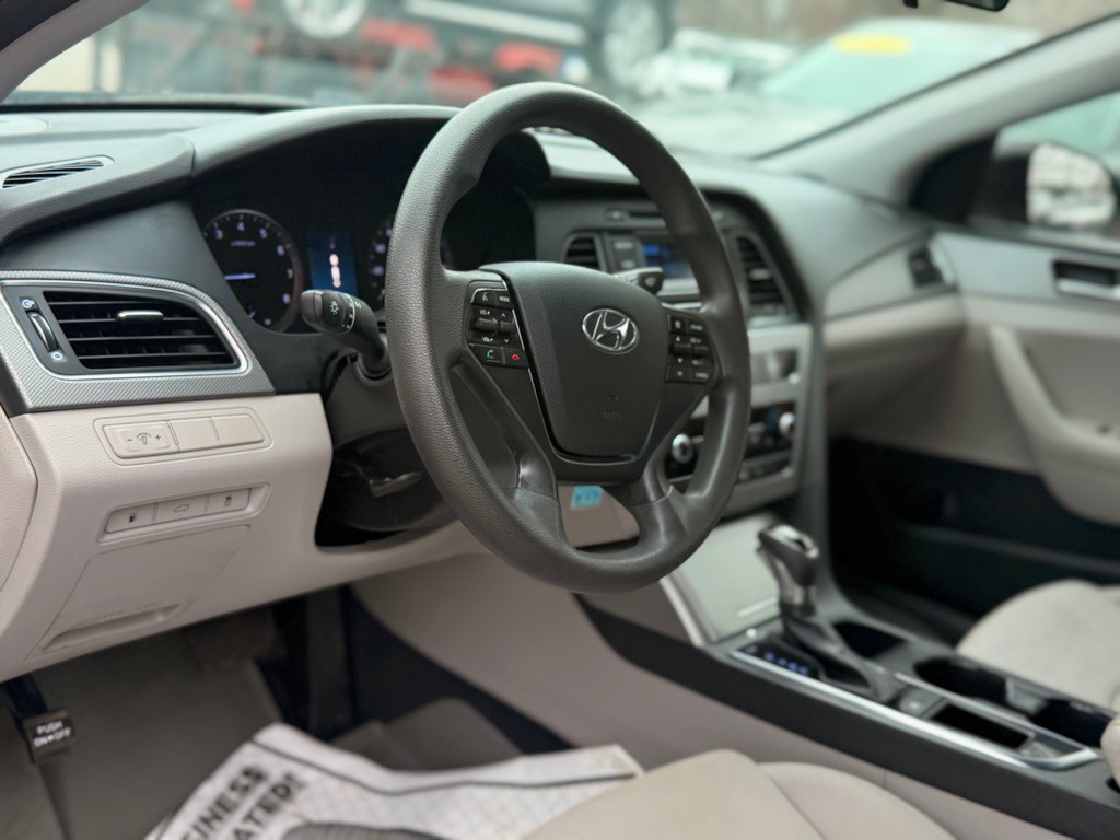 2015 Hyundai Sonata Image 15