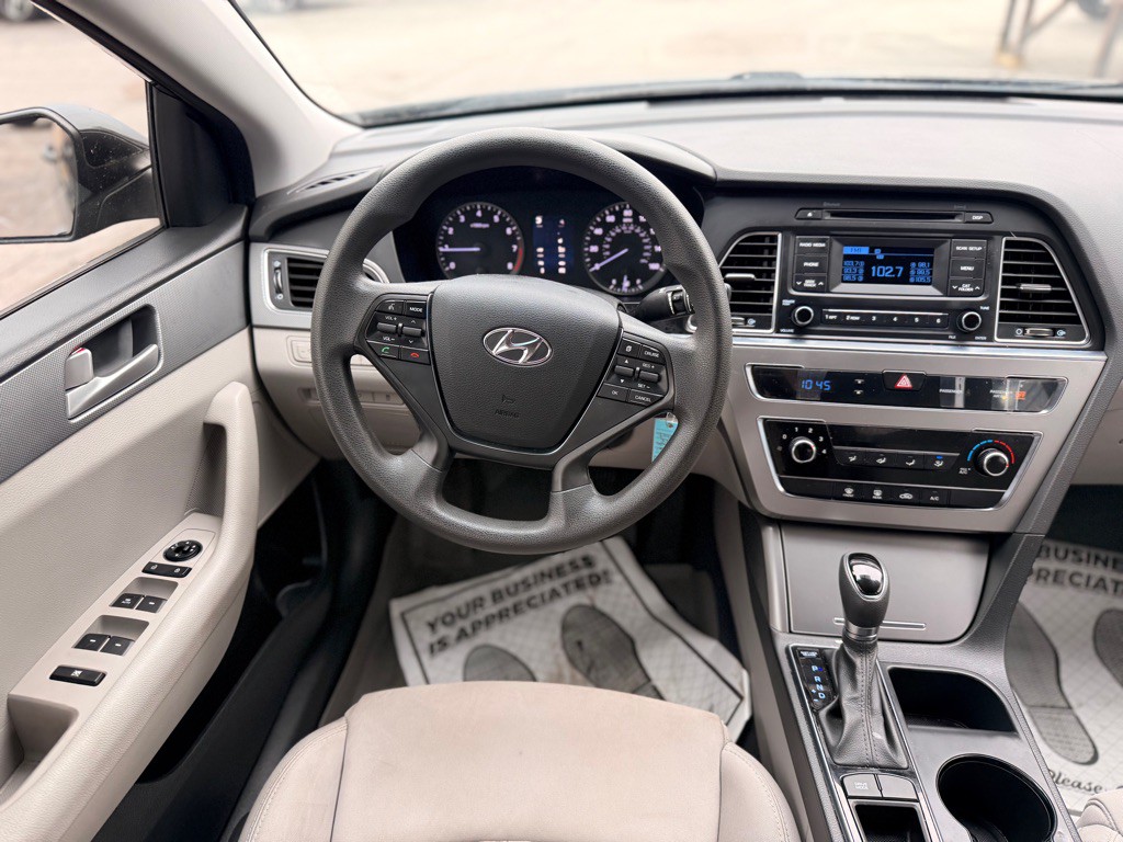 2015 Hyundai Sonata Image 23